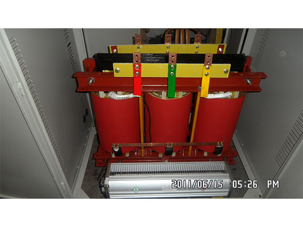 三相黄桃视频APP在线看污